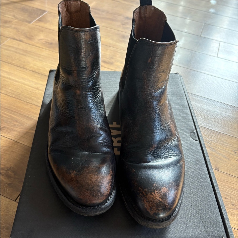 Men's Frye Bowery Chelsea size 9.5
